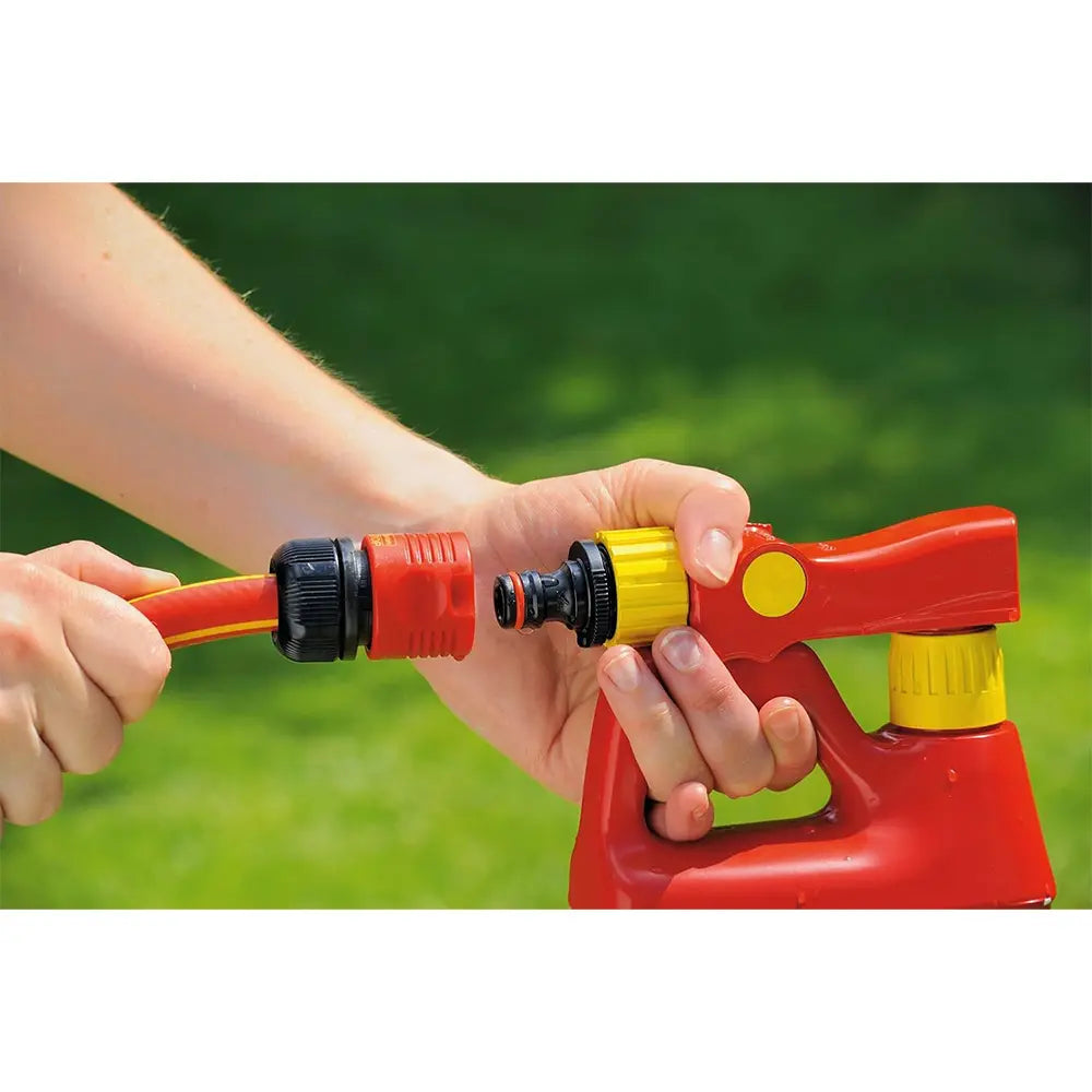 Ingrasamant lichid gazon Wolf Garten LL300, 3 l pentru 300 mp, fertilizare rapida si eficienta, aplicare simpla prin conectare la furtunul de gradina