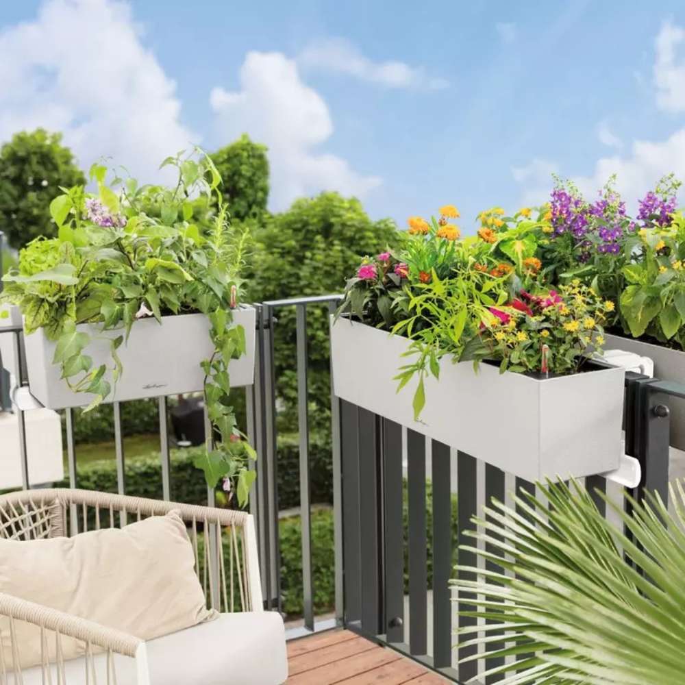 Ghiveci Auto-Irigant Lechuza Balconera Stone 80, 12 l, cu efect de piatra gri, sistem de autoirigare, insert detasabil, strat de drenaj