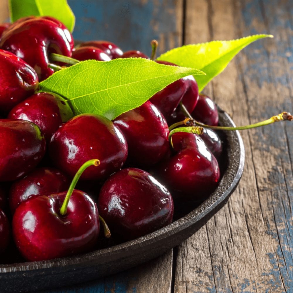 Cires (Prunus Avium) Bigarreau Burlat, cu fructe dulci rosii-inchis