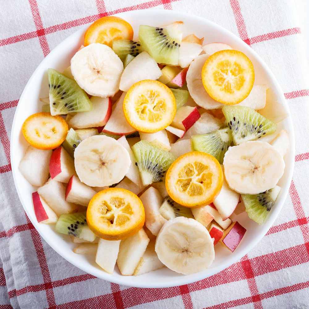 Pom Portocal Margarita Kumquat - 60 cm, cu fructe dulci la exterior si acrisoare la interior, an 2 pe rod