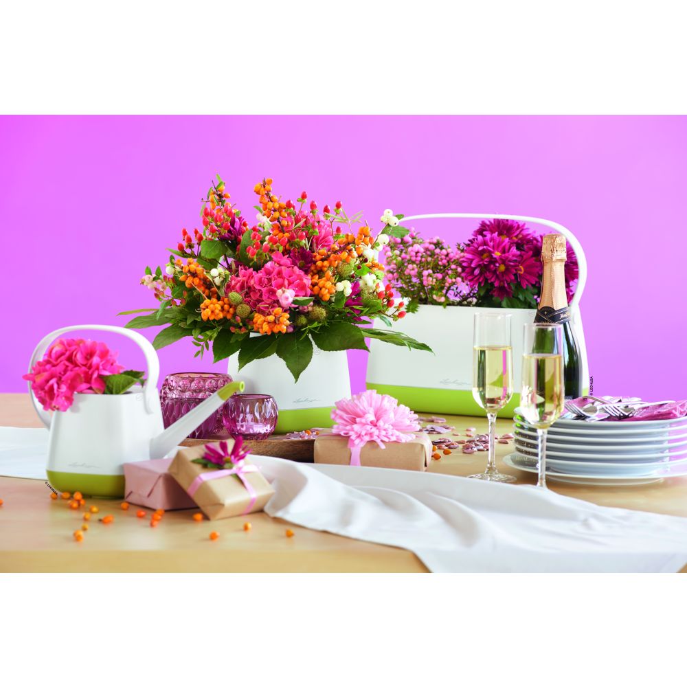 Stropitoare Lechuza YULA, 1,7 l capacitate, Alb/Verde, Protectie anti-picurare, Plastic de inalta calitate