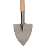 Cazma gradina perene KENT & STOWE din otel inoxidabil, maner lemn frasin, 54 cm, 15 ani de garantie