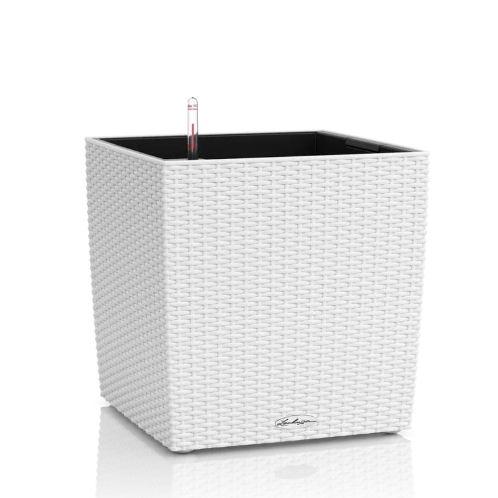 Ghiveci Auto-Irigant Lechuza Cube Cottage 30, 12 l, efect de ratan alb, pentru plante cu ghiveci, sistem de autoirigare, insert detasabil, strat de drenaj